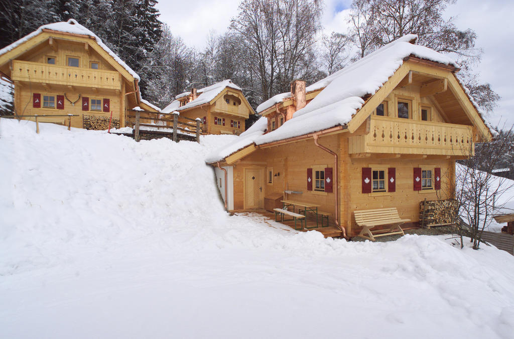 Naturdorf Oberkuehnreit Neukirchen am Großvenediger Buitenkant foto