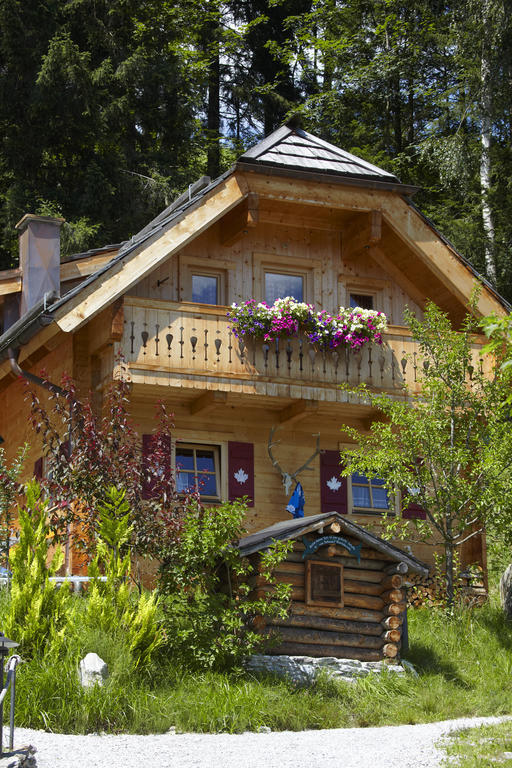 Naturdorf Oberkuehnreit Neukirchen am Großvenediger Buitenkant foto