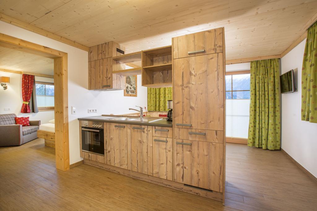 Naturdorf Oberkuehnreit Neukirchen am Großvenediger Buitenkant foto